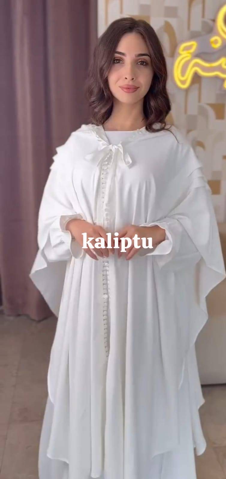 2 piece abaya with a hood or cap